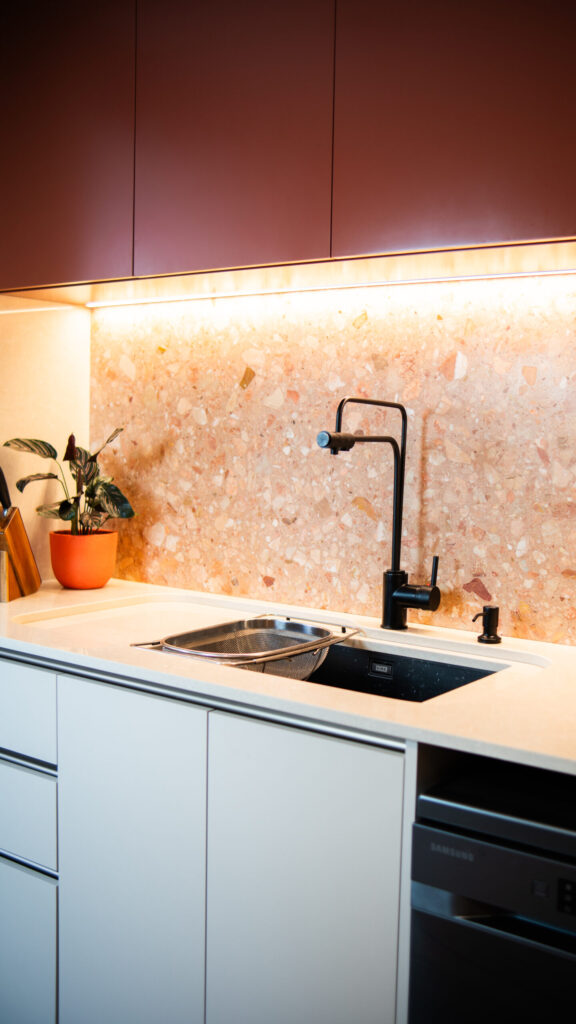 Inspirações para Cozinhas: o Terrazzo como protagonista no coração da casa